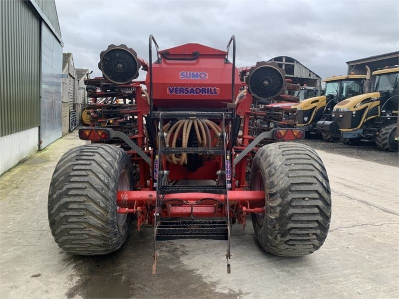 Sumo 4m Versadrill Moore System - Combiné de semis: photos 5 Sumo 4m Versadrill Moore System - Combiné de semis: photos 5