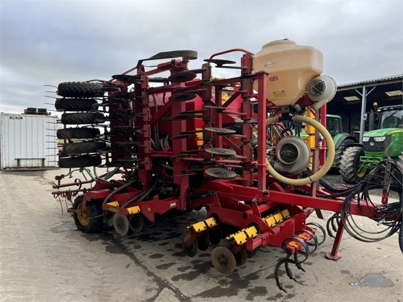 Vaderstad Vaderstad Rapid A600s 6m Seed Drill - Combiné de semis: photos 5 Vaderstad Vaderstad Rapid A600s 6m Seed Drill - Combiné de semis: photos 5
