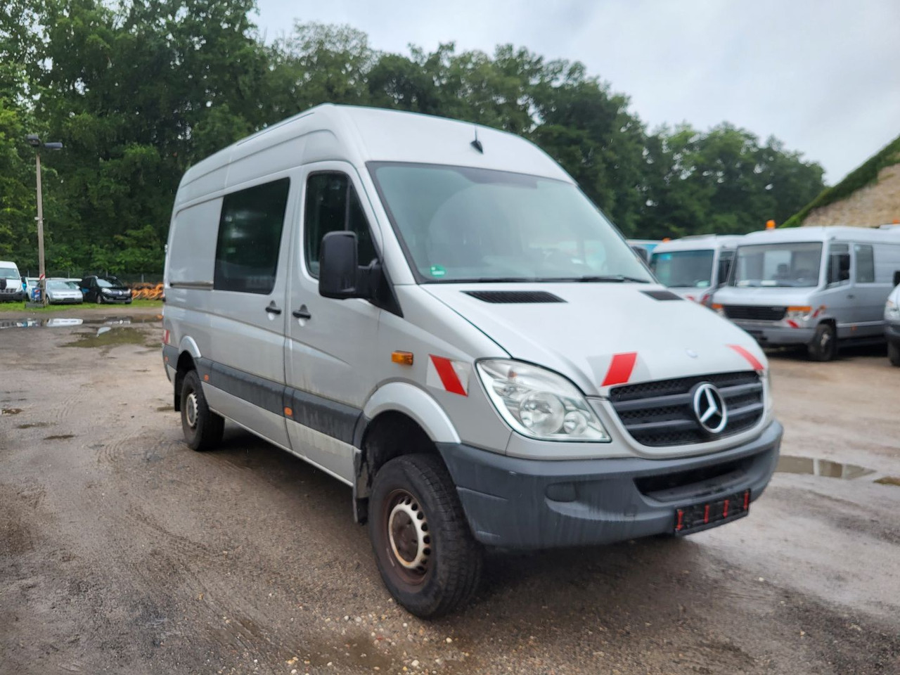MERCEDES-BENZ Sprinter 313 CDI 4x4 - Véhicule utilitaire: photos 2 MERCEDES-BENZ Sprinter 313 CDI 4x4 - Véhicule utilitaire: photos 2