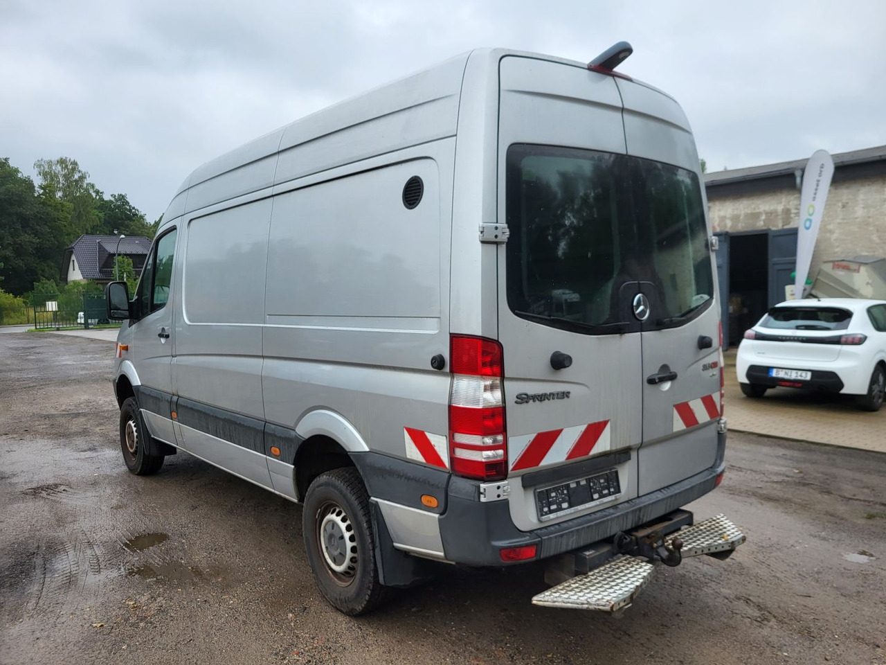 MERCEDES-BENZ Sprinter 313 CDI 4x4 - Véhicule utilitaire: photos 4 MERCEDES-BENZ Sprinter 313 CDI 4x4 - Véhicule utilitaire: photos 4