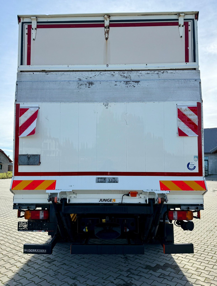 MAN TGM 18.290 / KONTENER / WINDA / 18 PALET / SYPIALKA / AUTOMAT / EURO 6 / 9 260 KG ŁADOWNOŚCI - Camion fourgon: photos 4 MAN TGM 18.290 / KONTENER / WINDA / 18 PALET / SYPIALKA / AUTOMAT / EURO 6 / 9 260 KG ŁADOWNOŚCI - Camion fourgon: photos 4