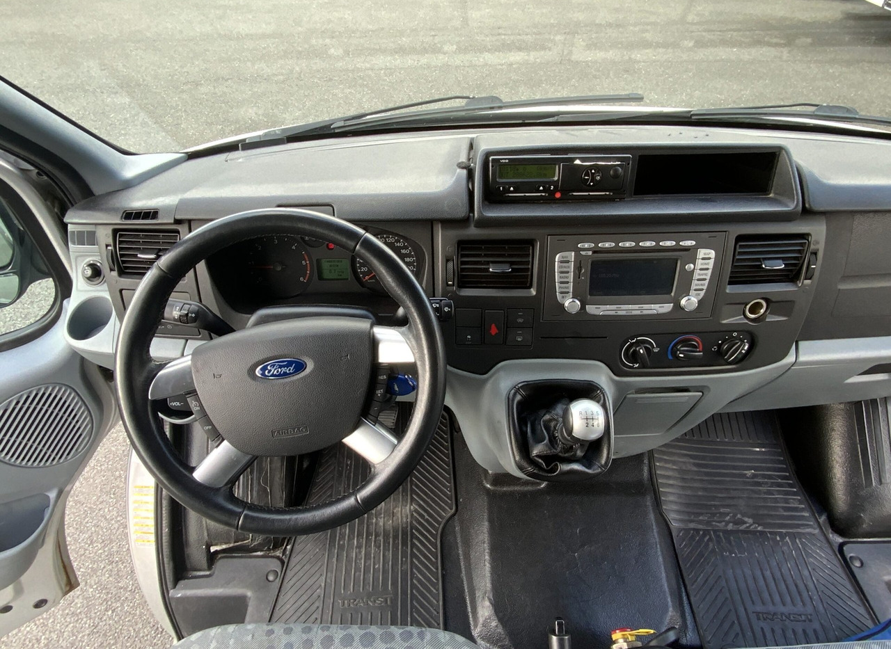 Photo d'intérieur 1: Minibus, Transport de personnes Ford Transit