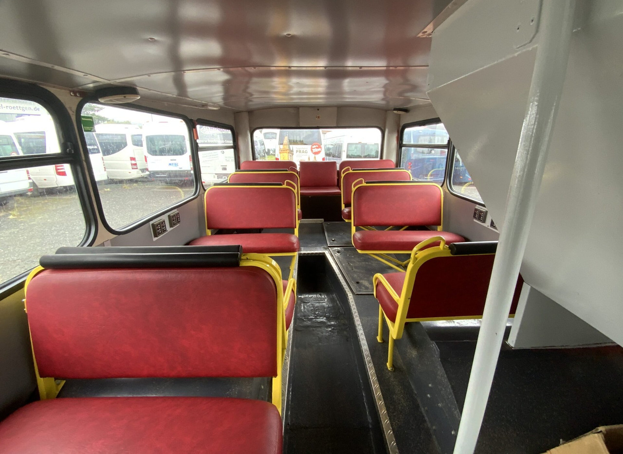 Bus à impériale MAN SD 200: photos 13