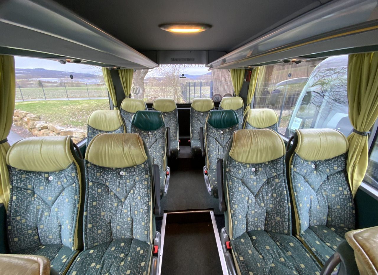 Autocar Mercedes-Benz Tourismo RHD: photos 13