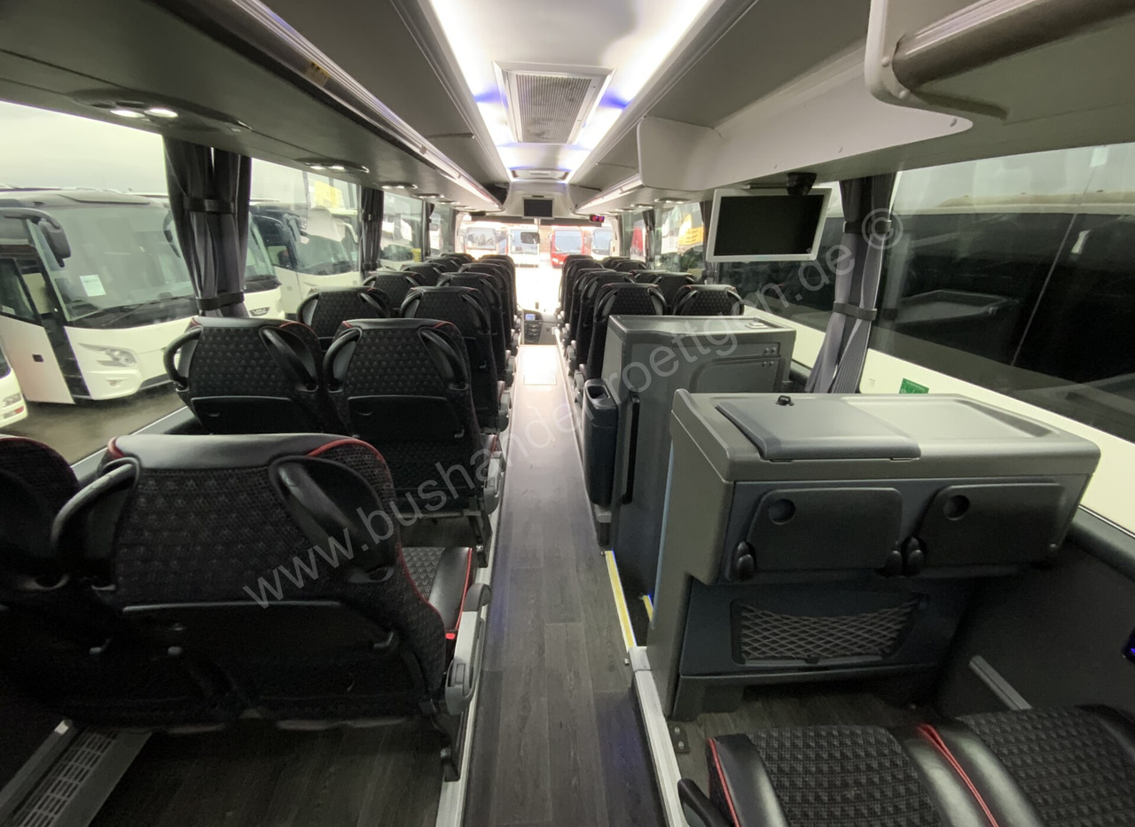 Autocar Scania Touring HD: photos 19