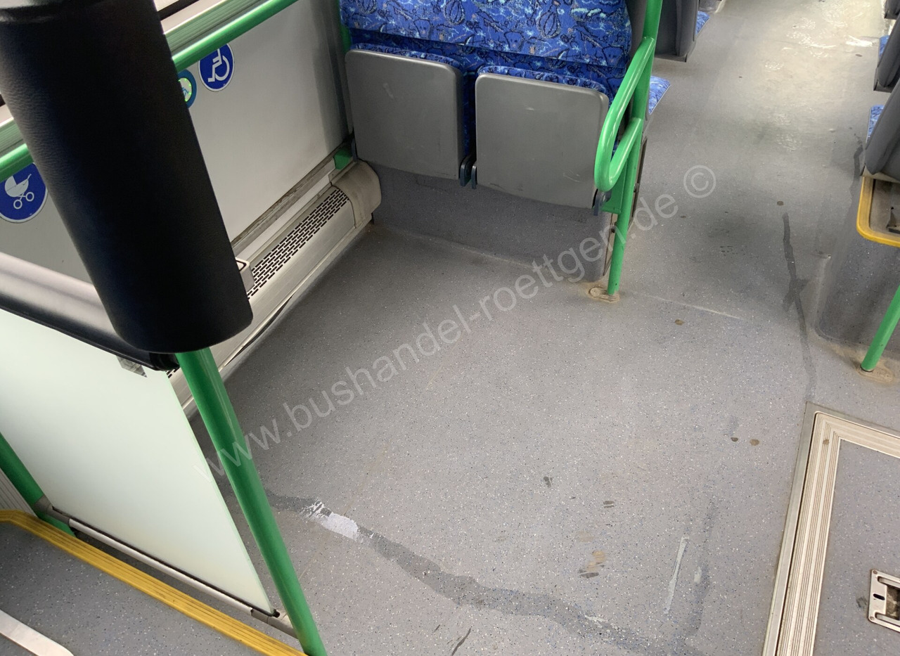 Bus urbain Solaris Urbino 12: photos 16