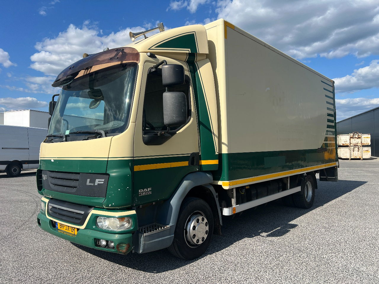 DAF LF 45 45.220, 12T, Airco - Camion fourgon: photos 1 DAF LF 45 45.220, 12T, Airco - Camion fourgon: photos 1