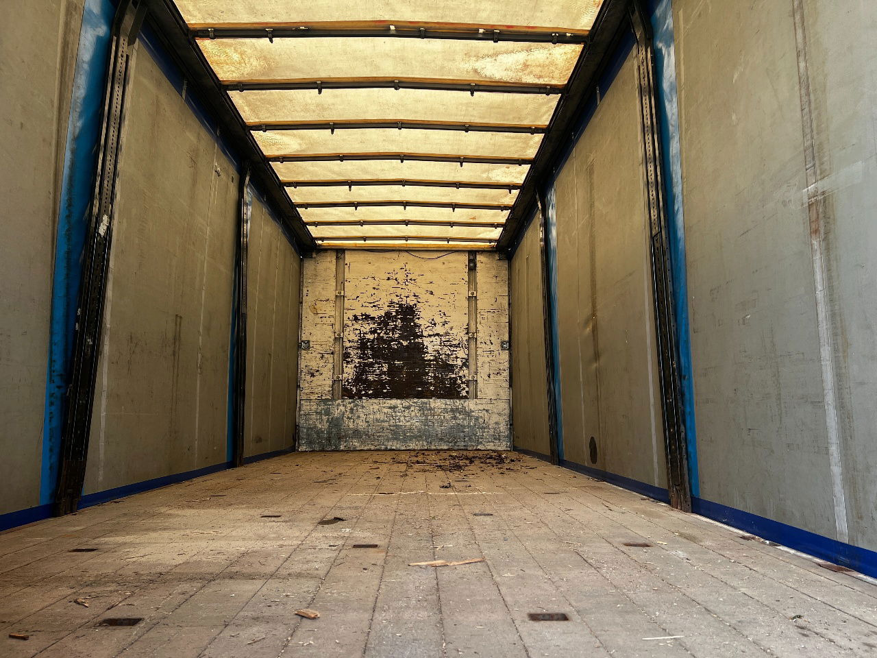 MAN TGS 26.400 6x2, Euro 5 - Camion à rideaux coulissants: photos 5 MAN TGS 26.400 6x2, Euro 5 - Camion à rideaux coulissants: photos 5