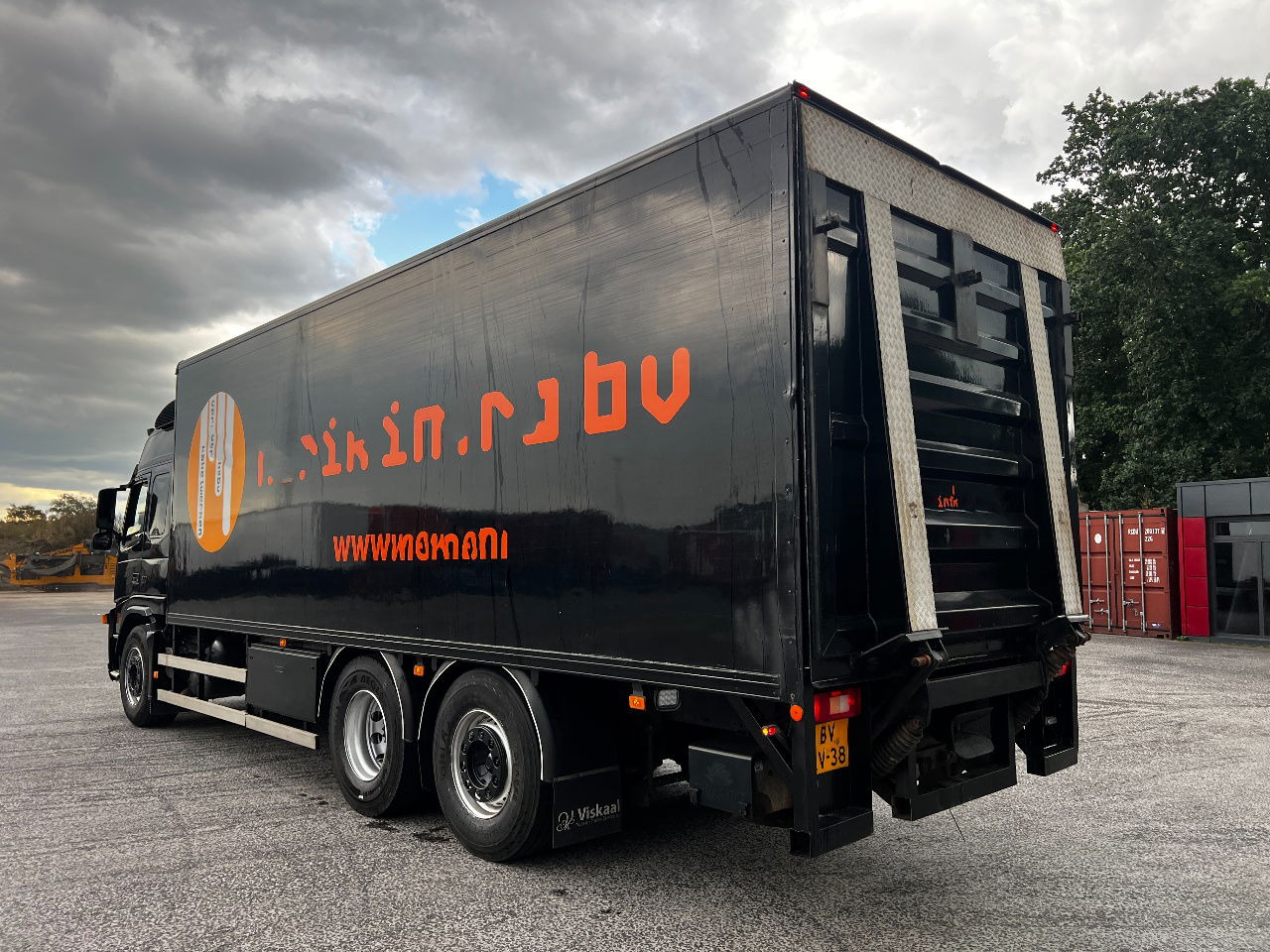 Volvo FM 9.300 Globe 6x2, Euro 5 - Camion fourgon: photos 4 Volvo FM 9.300 Globe 6x2, Euro 5 - Camion fourgon: photos 4