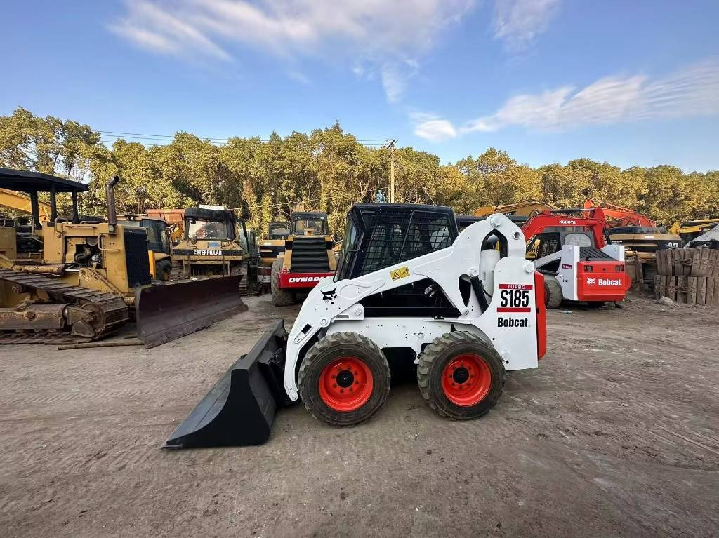 Bobcat S 185 - Mini chargeuse: photos 5 Bobcat S 185 - Mini chargeuse: photos 5