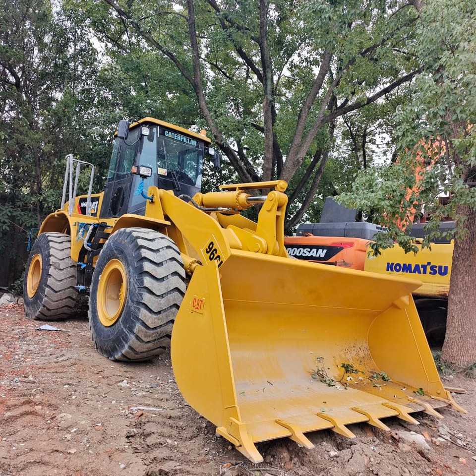 Niveleuse CAT 966 H
