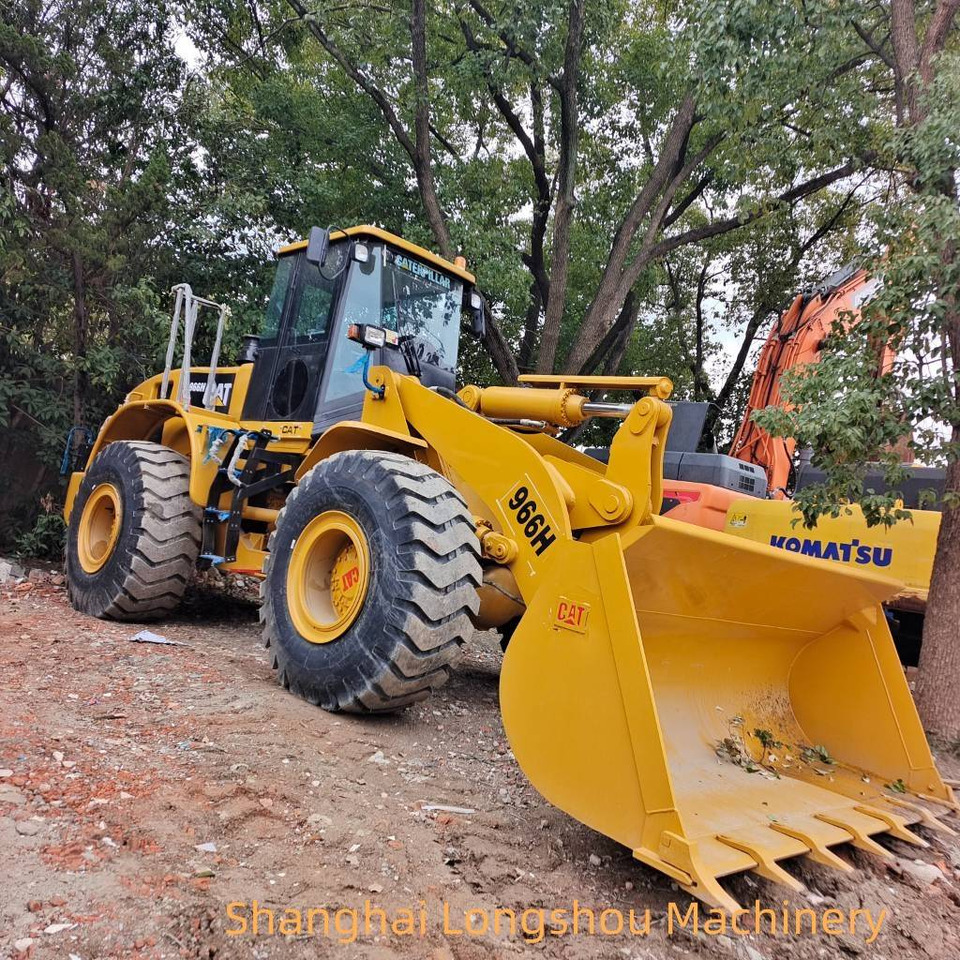 CAT 966H - Chargeuse sur pneus: photos 3 CAT 966H - Chargeuse sur pneus: photos 3