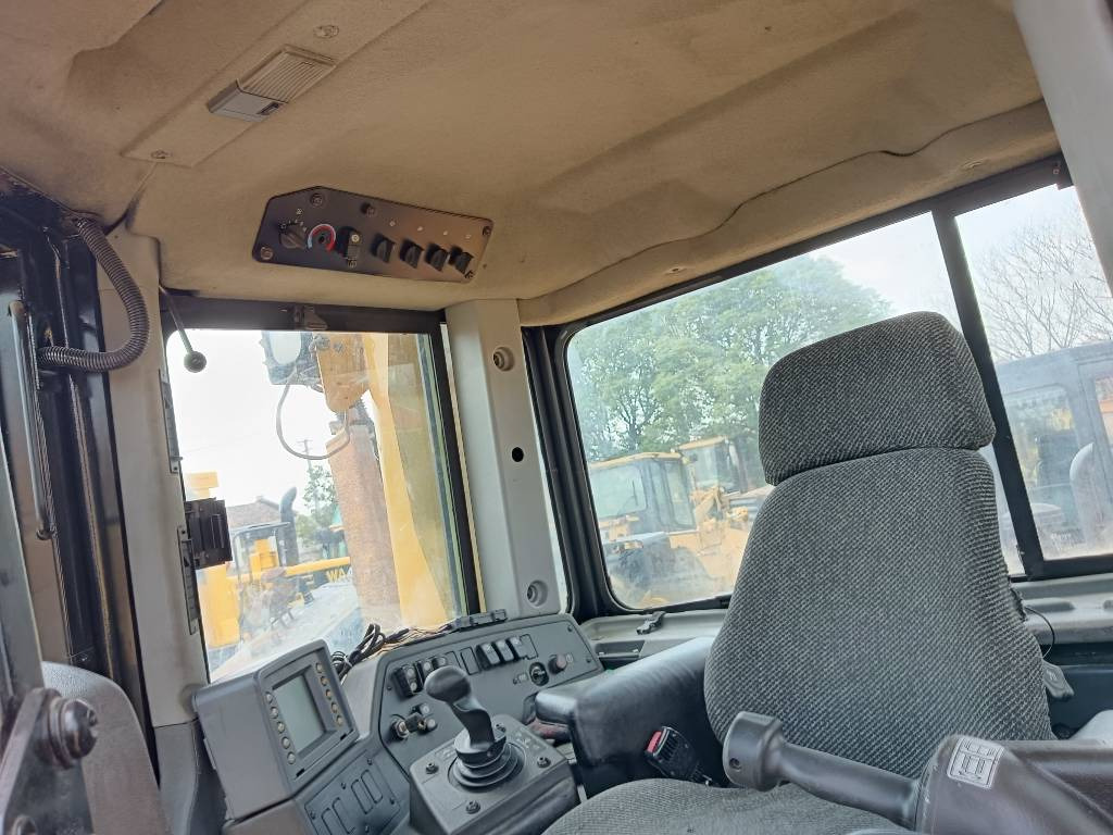 CAT D 8 T - Bulldozer: photos 4 CAT D 8 T - Bulldozer: photos 4