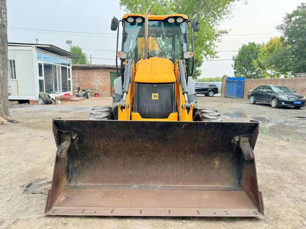 JCB 3 CX - Pelle sur pneus: photos 4 JCB 3 CX - Pelle sur pneus: photos 4