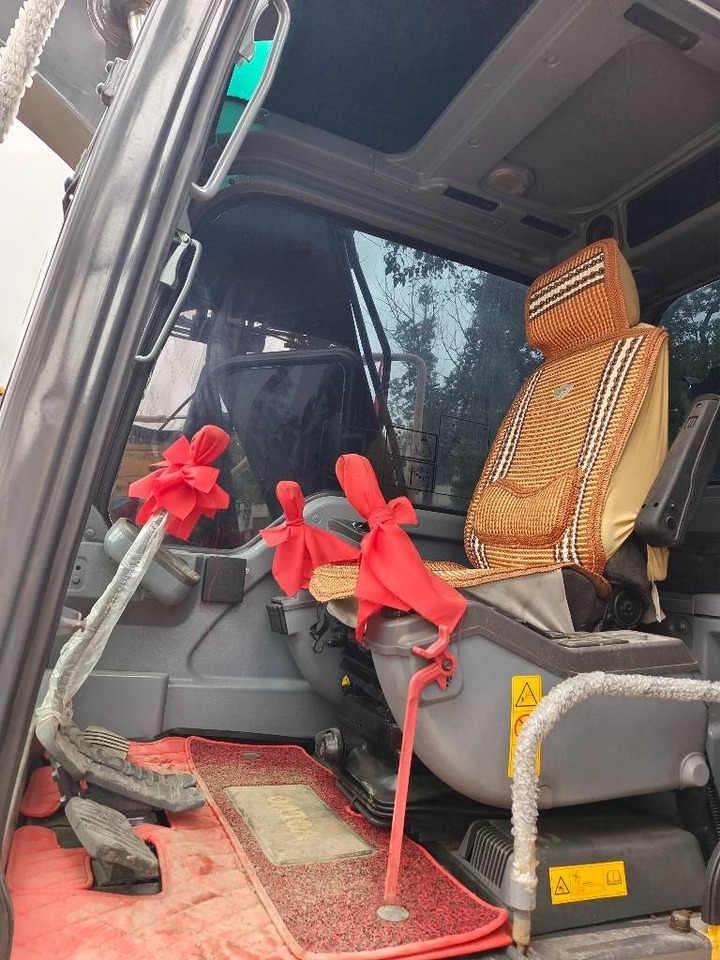 Kobelco SK 125 - Pelle sur chenille: photos 4 Kobelco SK 125 - Pelle sur chenille: photos 4