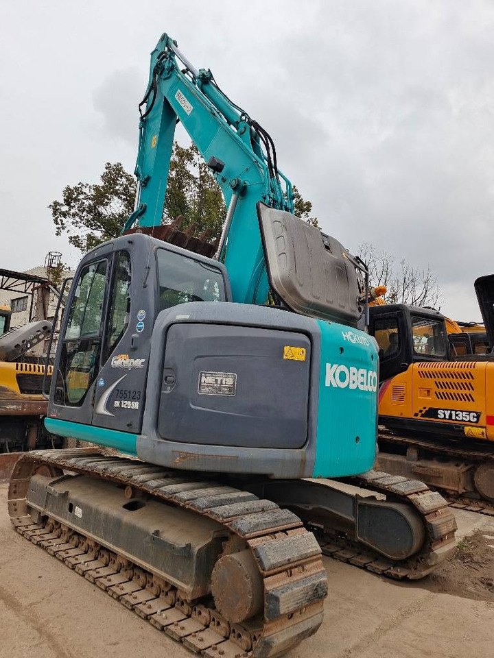 Kobelco SK 125 - Pelle sur chenille: photos 1 Kobelco SK 125 - Pelle sur chenille: photos 1