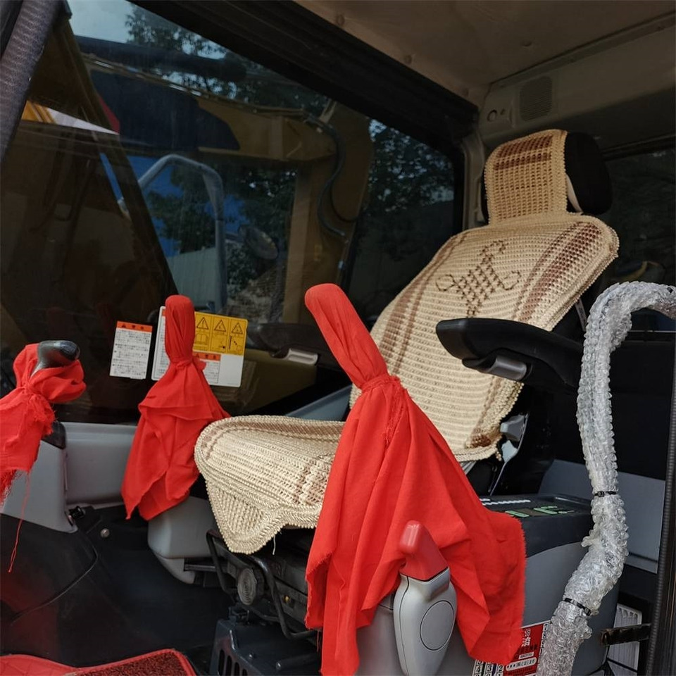 Pelle sur chenille Komatsu PC 130: photos 9