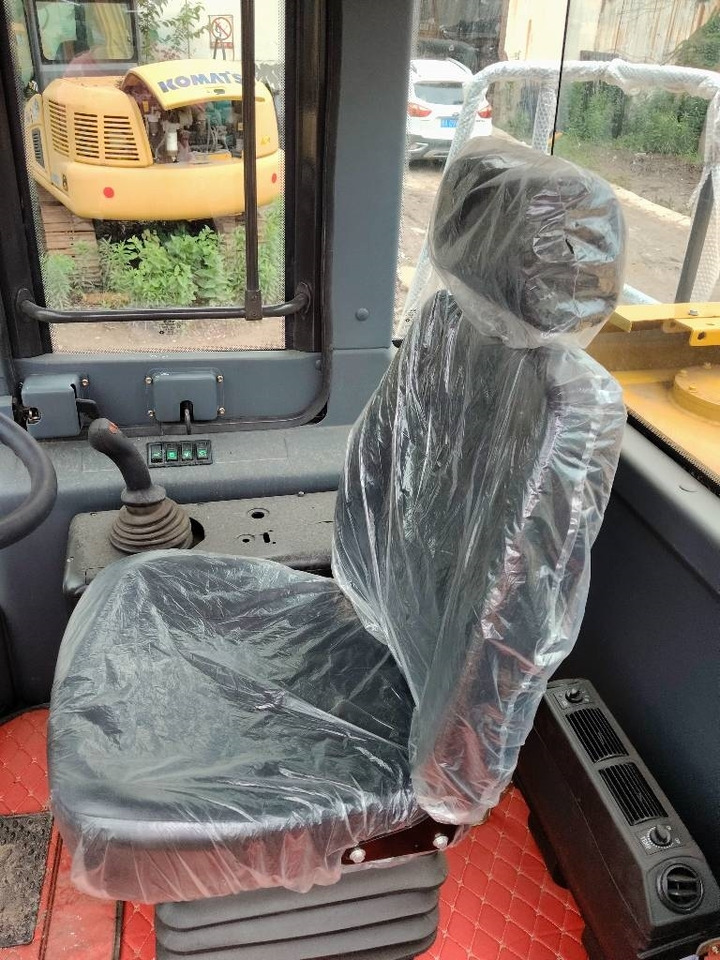 SDLG 956F - Pelle sur chenille: photos 5 SDLG 956F - Pelle sur chenille: photos 5