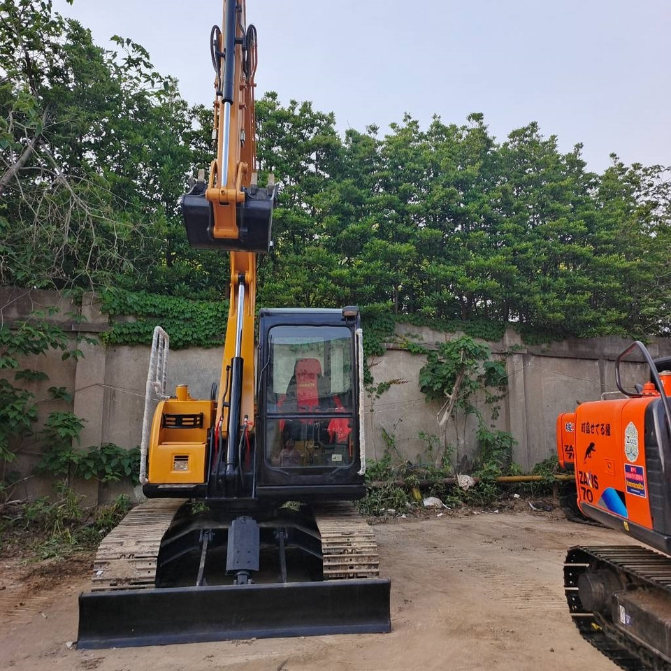 Sany SY 215 C - Pelle sur chenille: photos 5 Sany SY 215 C - Pelle sur chenille: photos 5