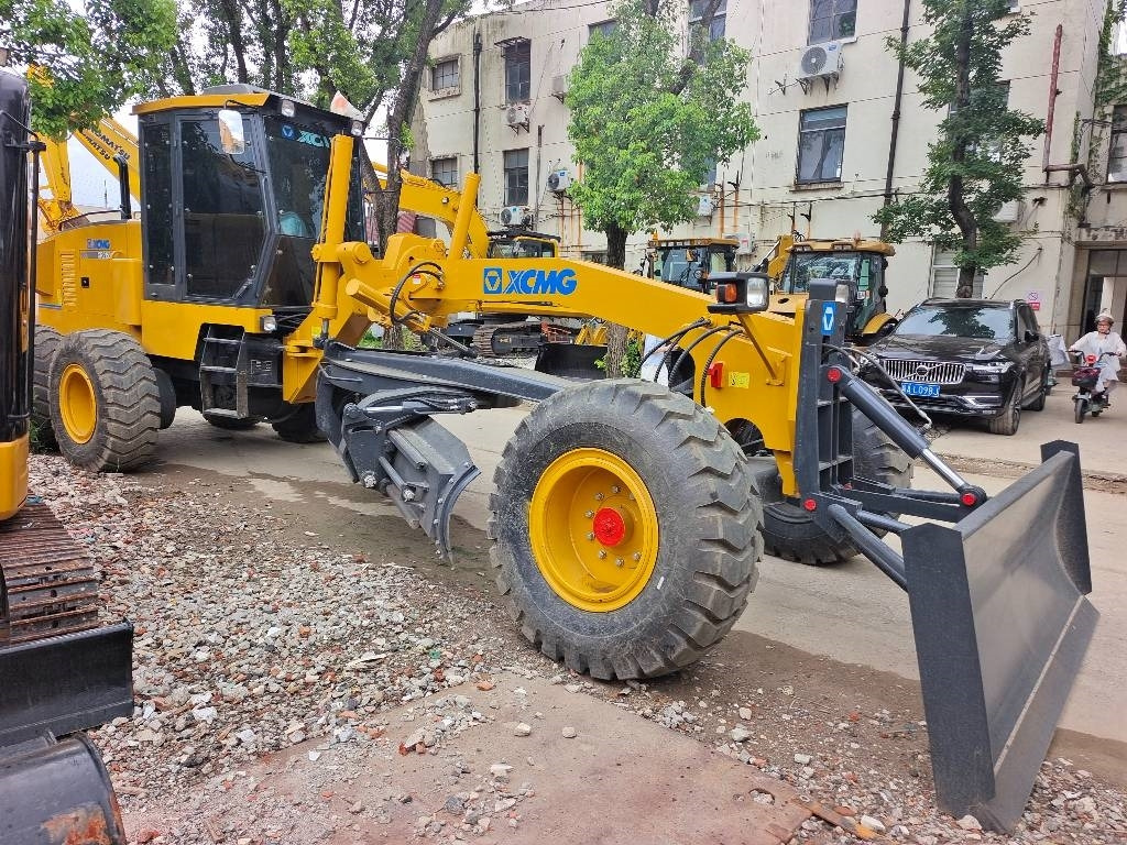 XCMG GR 2153 - Pelle sur chenille: photos 3 XCMG GR 2153 - Pelle sur chenille: photos 3