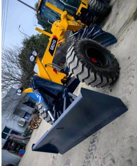 XCMG GR 2153 - Niveleuse: photos 5 XCMG GR 2153 - Niveleuse: photos 5