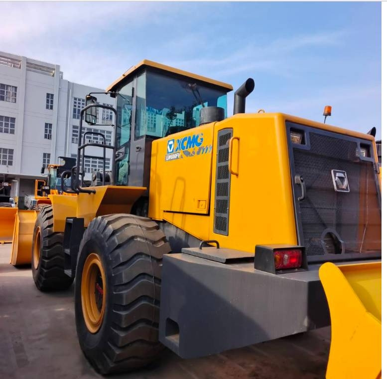 XCMG LW 600 KV - Chargeuse sur pneus: photos 1 XCMG LW 600 KV - Chargeuse sur pneus: photos 1