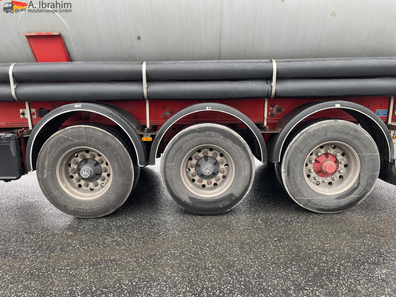 Feldbinder KIP 57.3 Kippsilo 57 m³ | Scheibenbremse | 24V Hydraulik - Citerne pulvérulente: photos 5 Feldbinder KIP 57.3 Kippsilo 57 m³ | Scheibenbremse | 24V Hydraulik - Citerne pulvérulente: photos 5
