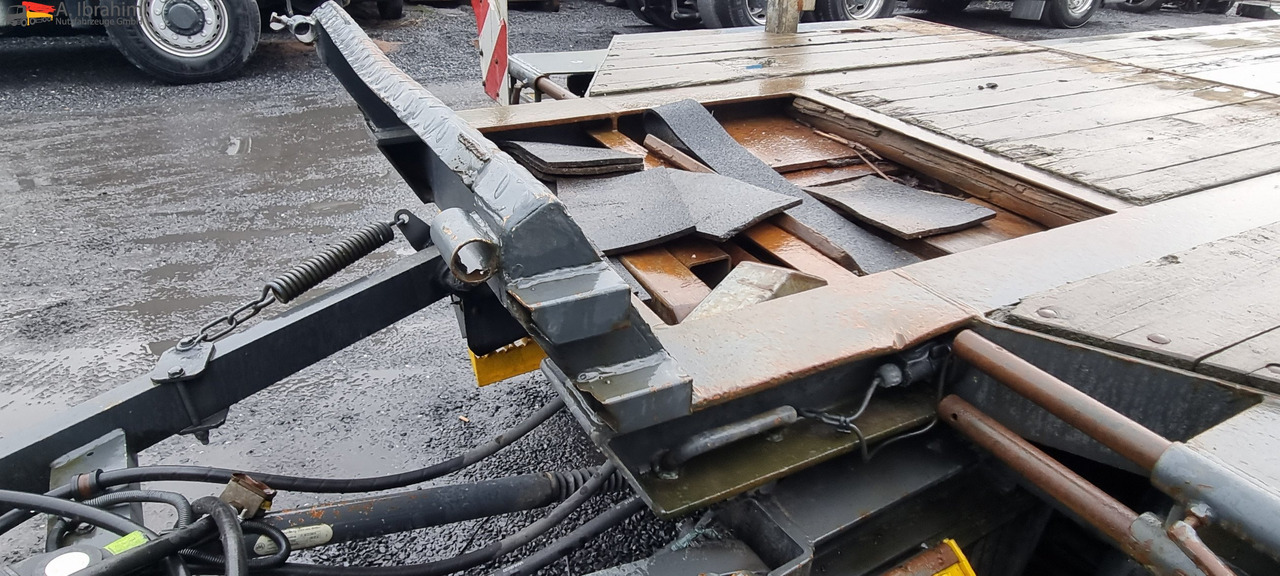 Goldhofer TU-L 3-24/80 Tieflader 10.00 m Ladefläche - Remorque porte-engin surbaissée: photos 2 Goldhofer TU-L 3-24/80 Tieflader 10.00 m Ladefläche - Remorque porte-engin surbaissée: photos 2
