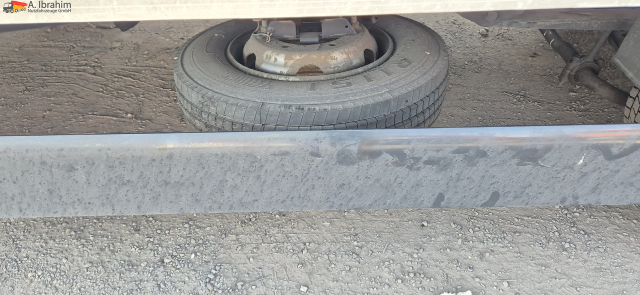 MAN TGL 8.160 4x2 Brotkoffer mit Kühlfach nicht fahrbereit ! nicht rollfähig - Utilitaire frigorifique: photos 3 MAN TGL 8.160 4x2 Brotkoffer mit Kühlfach nicht fahrbereit ! nicht rollfähig - Utilitaire frigorifique: photos 3