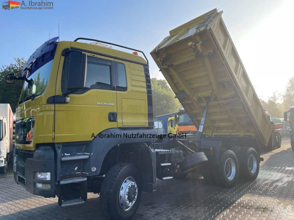 MAN TGS 26.480 Meiller 3 Seiten, Blatt Blatt, 6x6, Schalter ,3 Pedals - Camion benne: photos 1 MAN TGS 26.480 Meiller 3 Seiten, Blatt Blatt, 6x6, Schalter ,3 Pedals - Camion benne: photos 1