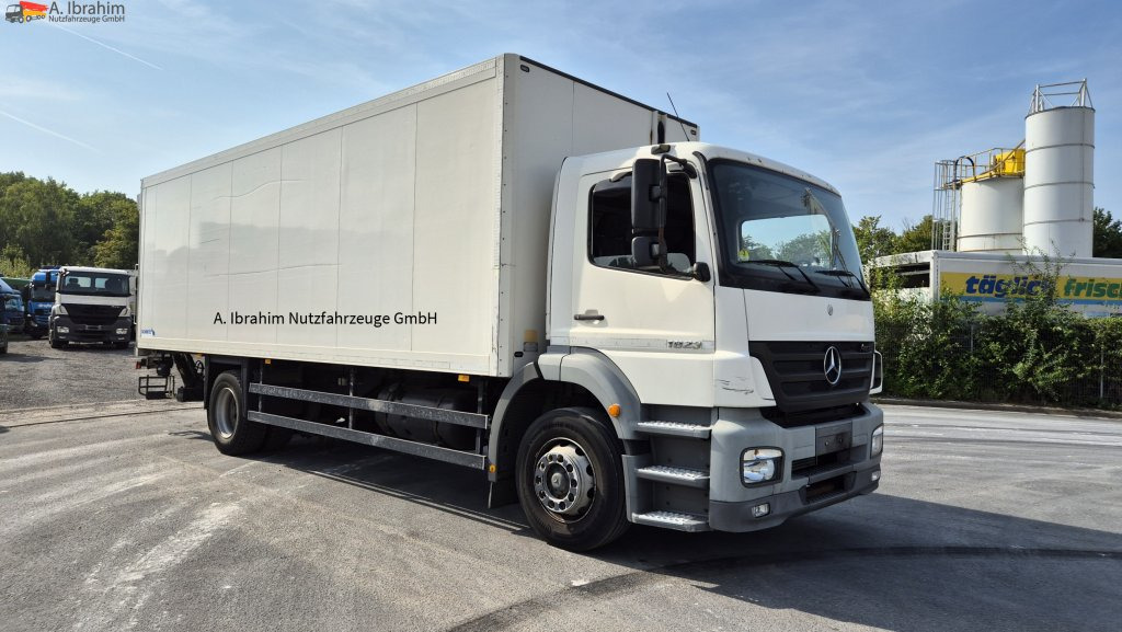 Camion frigorifique Mercedes-Benz 1823 Frigoblock, 2 Kammer, LBW: photos 9