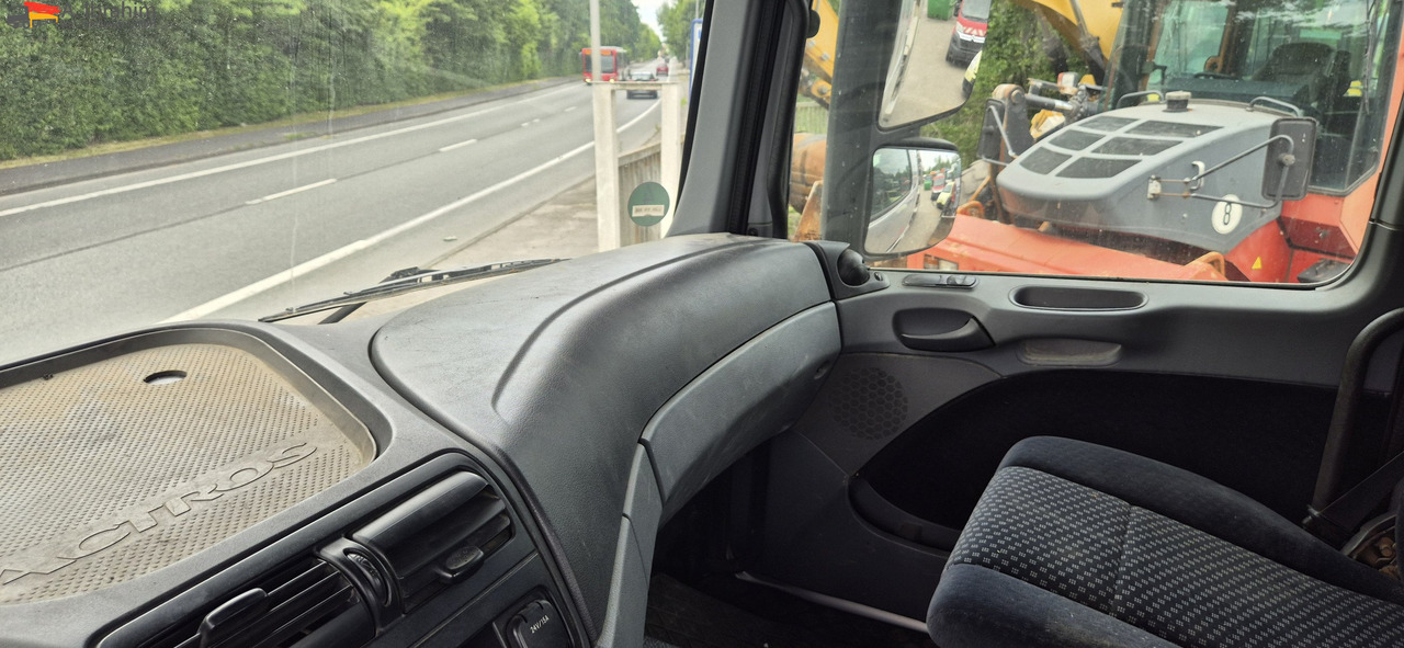 Mercedes-Benz 2546 L Meiller Absetzkipper 6x2, Vorlauf-Lenkachse, mp3 - Camion multibenne: photos 2 Mercedes-Benz 2546 L Meiller Absetzkipper 6x2, Vorlauf-Lenkachse, mp3 - Camion multibenne: photos 2