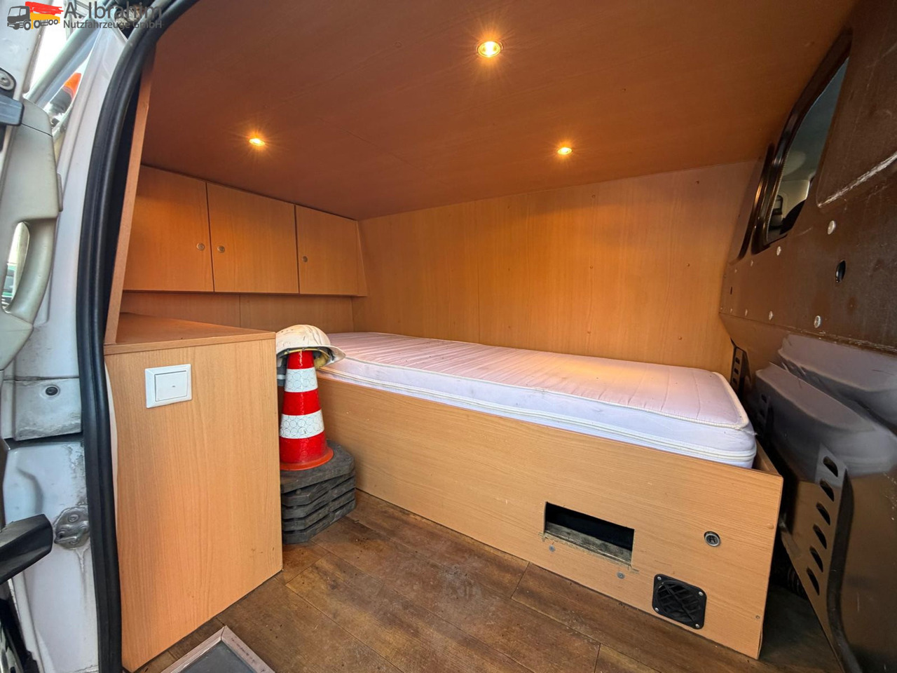 Mercedes-Benz Vito 116 CDI Standheizung | BF 3 | GST Anlage - Camion magasin: photos 5 Mercedes-Benz Vito 116 CDI Standheizung | BF 3 | GST Anlage - Camion magasin: photos 5