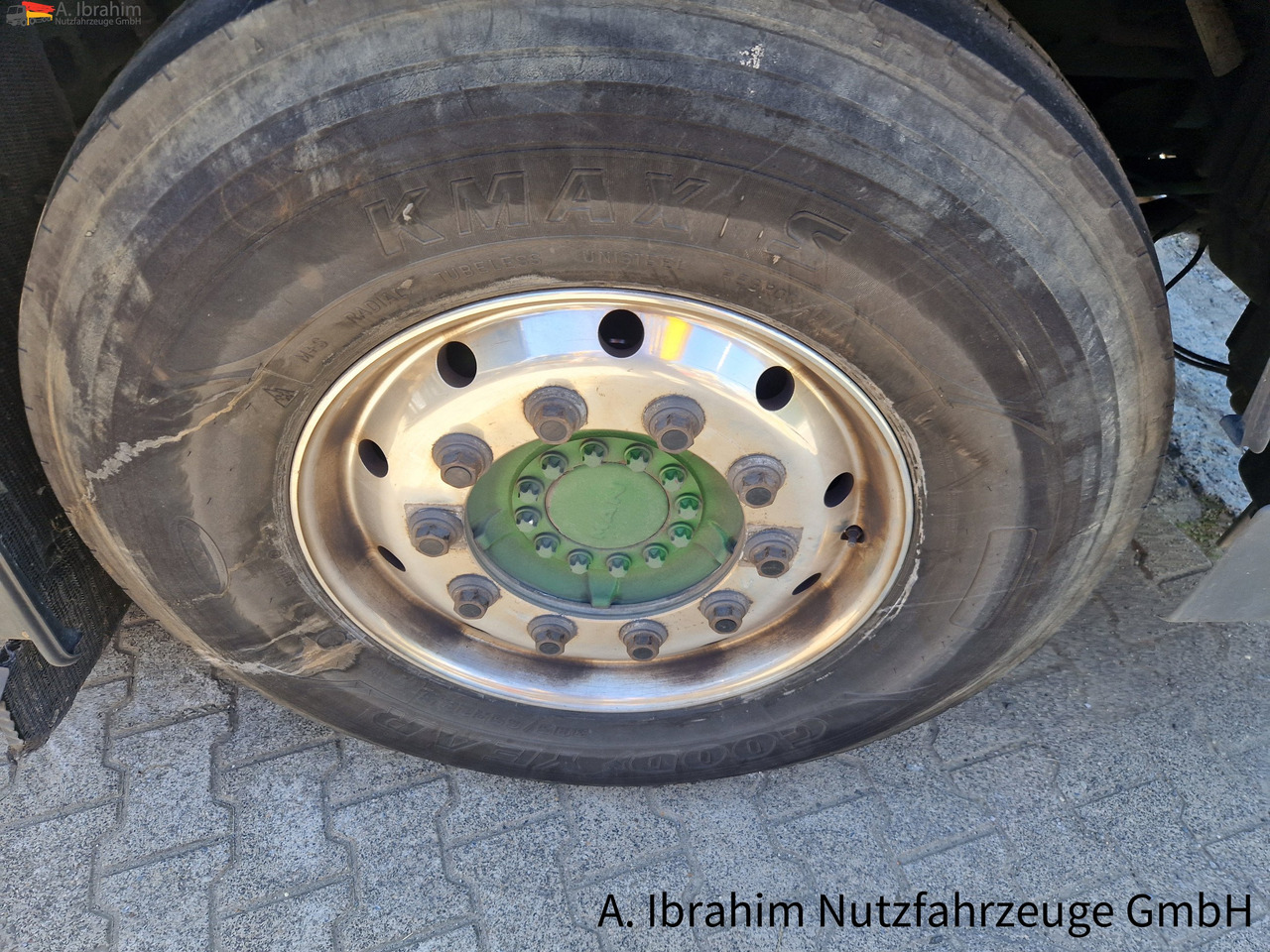 MAN TGS 18.400 4X2BLS PTO für Kompressor - Tracteur routier: photos 3 MAN TGS 18.400 4X2BLS PTO für Kompressor - Tracteur routier: photos 3