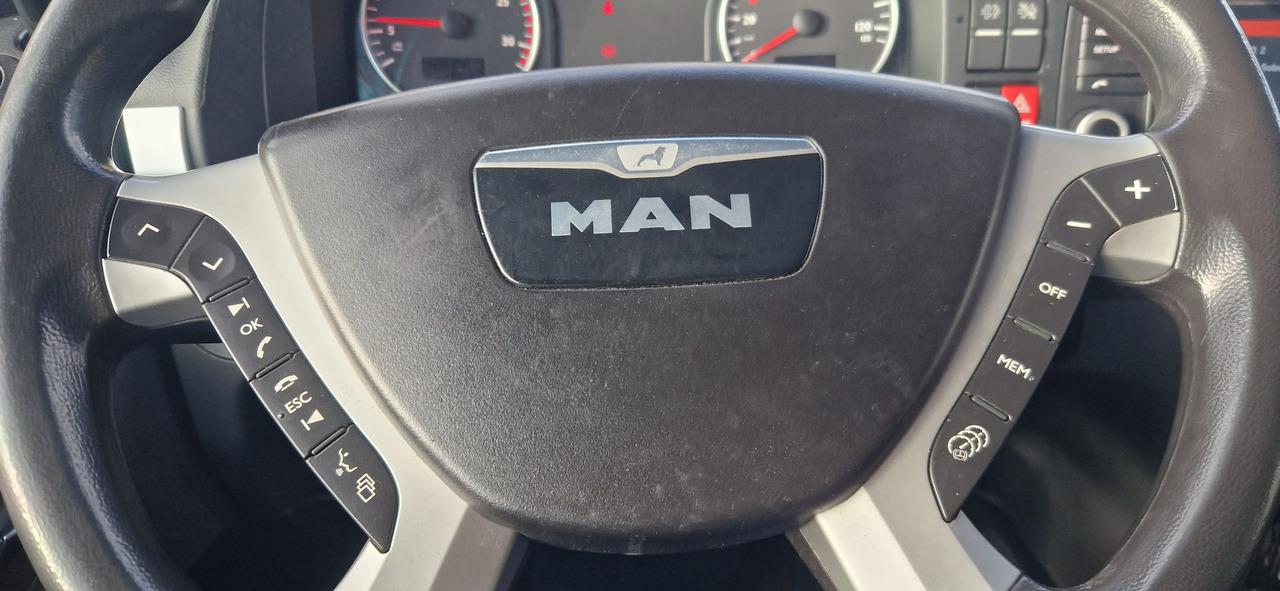 MAN TGS 18.400 PTO für Kompressor - Tracteur routier: photos 2 MAN TGS 18.400 PTO für Kompressor - Tracteur routier: photos 2