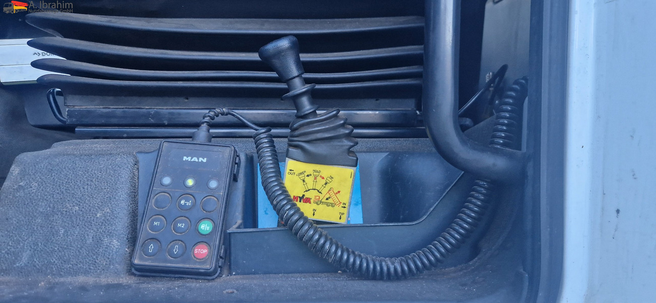 MAN TGX 18.480 Kipphydraulik, Retarder - Tracteur routier: photos 2 MAN TGX 18.480 Kipphydraulik, Retarder - Tracteur routier: photos 2