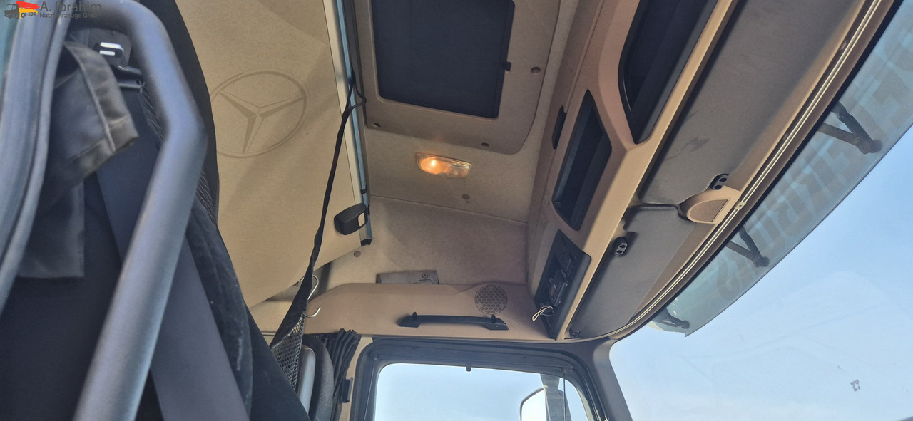 Mercedes-Benz 1840 Actros, 3x vorhanden, identisch - Tracteur routier: photos 3 Mercedes-Benz 1840 Actros, 3x vorhanden, identisch - Tracteur routier: photos 3