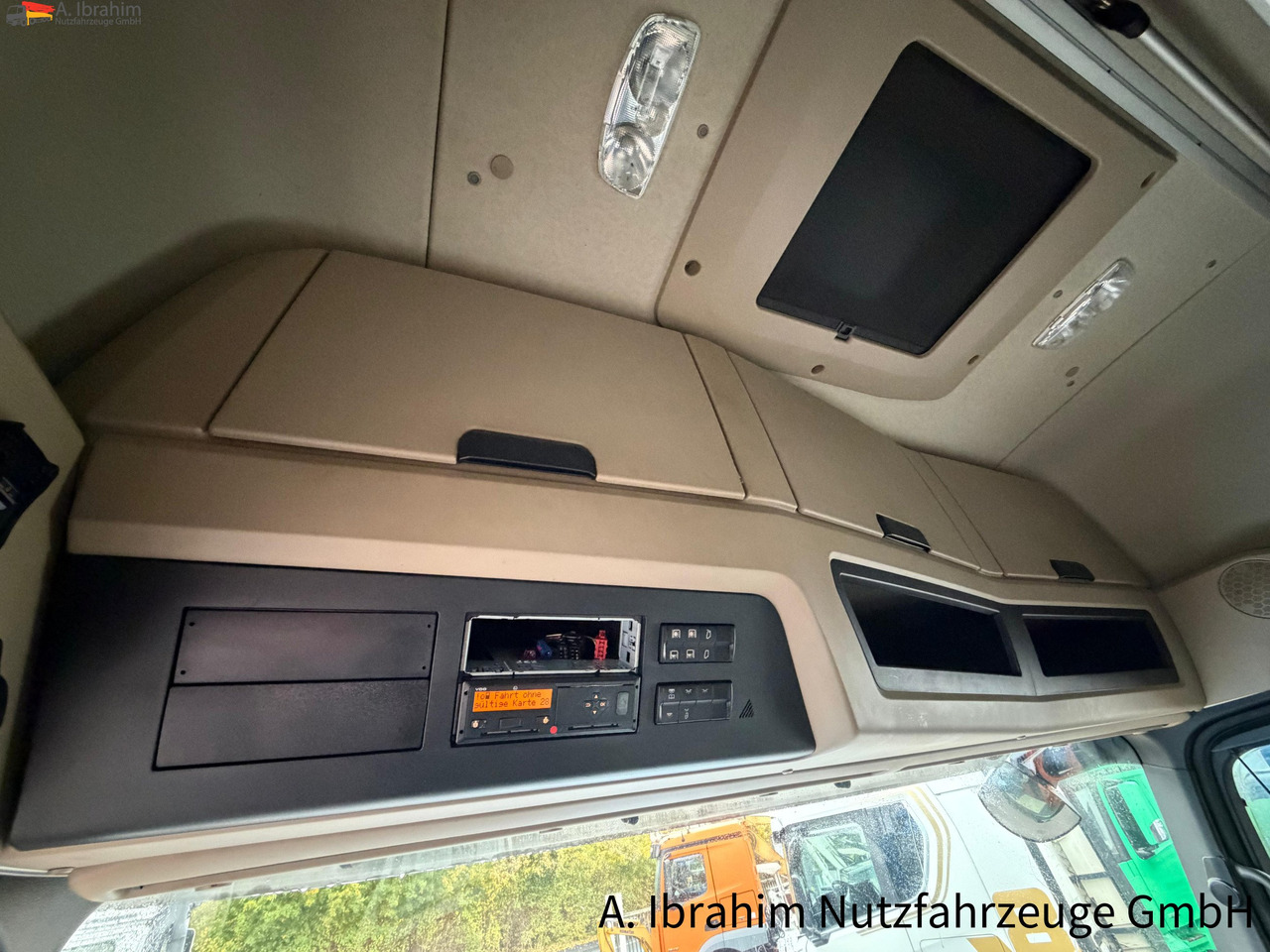 Mercedes-Benz Actros 1848 BigSpace | Retarder | Spoiler | Schubbodenhydraulik | 4x2 - Tracteur routier: photos 2 Mercedes-Benz Actros 1848 BigSpace | Retarder | Spoiler | Schubbodenhydraulik | 4x2 - Tracteur routier: photos 2