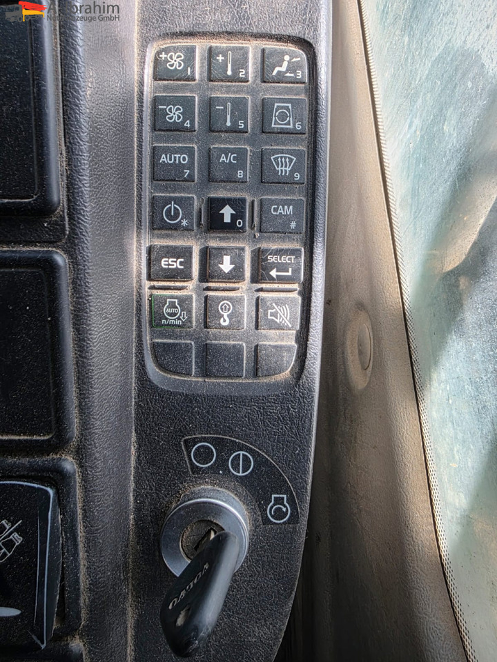 Volvo EC360C Schnellwechsler | Hammerhydraulik | Klima | 40t | 12305 St. - Pelle sur chenille: photos 2 Volvo EC360C Schnellwechsler | Hammerhydraulik | Klima | 40t | 12305 St. - Pelle sur chenille: photos 2