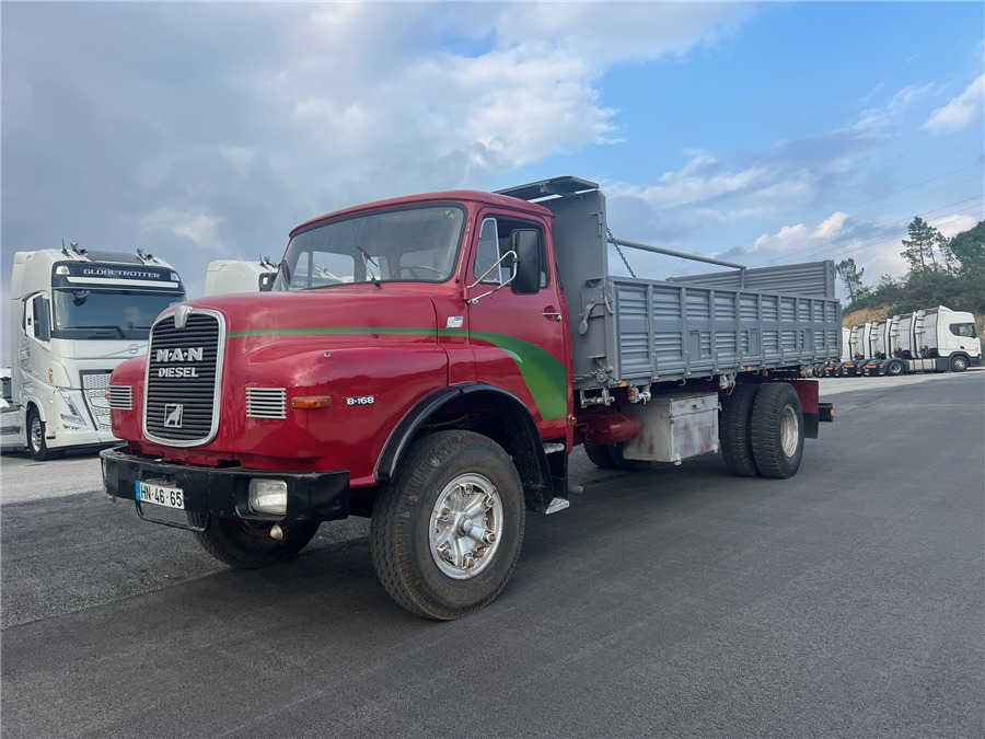 MAN 8168 - Camion benne: photos 3 MAN 8168 - Camion benne: photos 3