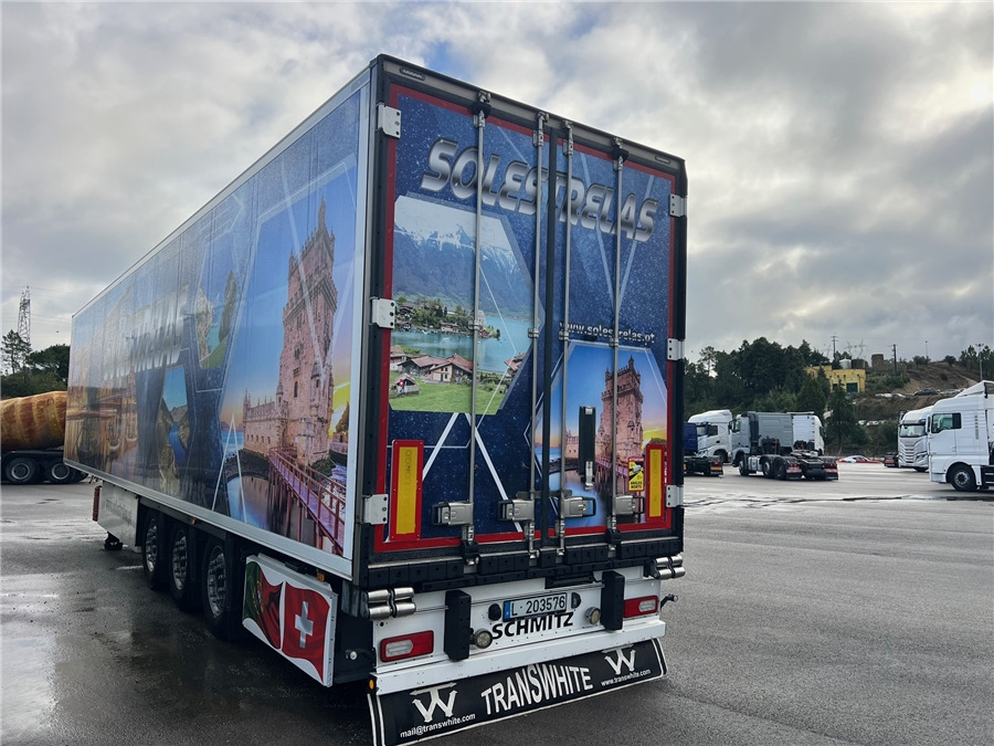 SCHMITZ CARGOBULL SCB-S3B - Semi-remorque frigorifique: photos 4 SCHMITZ CARGOBULL SCB-S3B - Semi-remorque frigorifique: photos 4