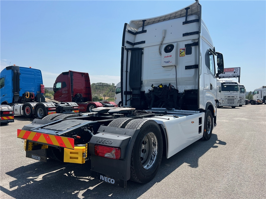 Iveco S-WAY 460 - Tracteur routier: photos 4 Iveco S-WAY 460 - Tracteur routier: photos 4
