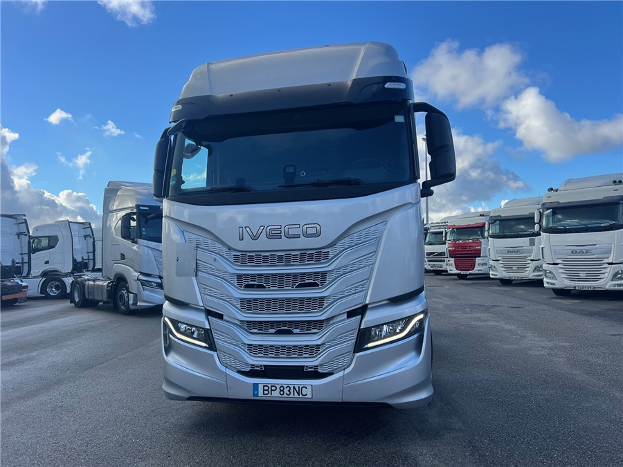 Iveco S-WAY 500 - Tracteur routier: photos 2 Iveco S-WAY 500 - Tracteur routier: photos 2