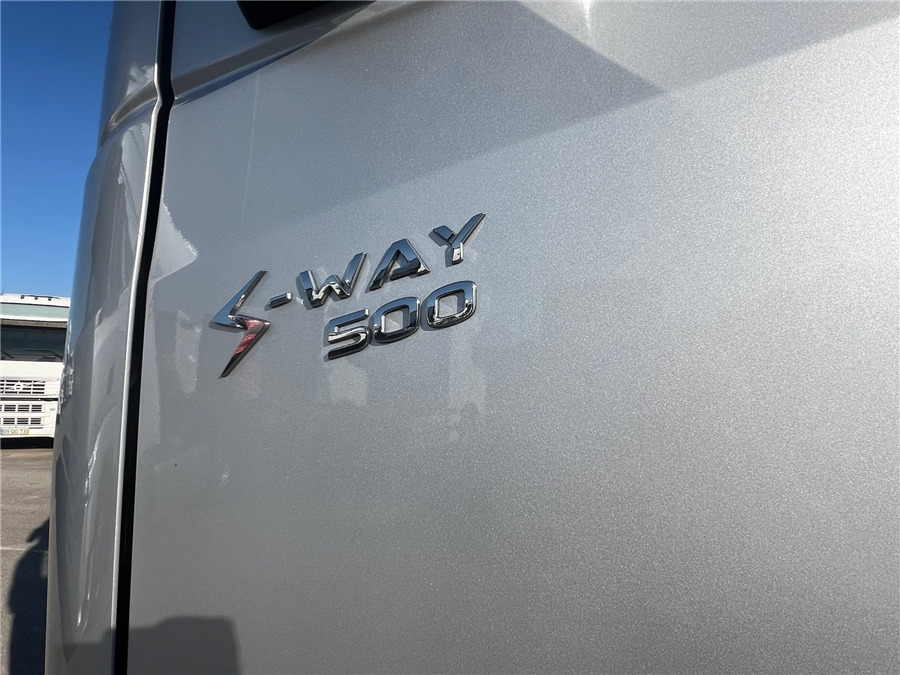 Tracteur routier Iveco S-WAY 500: photos 15