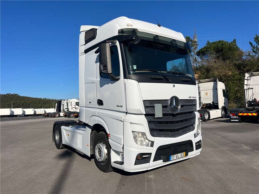 MERCEDES-BENZ 1845 / RETARDER - Tracteur routier: photos 1 MERCEDES-BENZ 1845 / RETARDER - Tracteur routier: photos 1