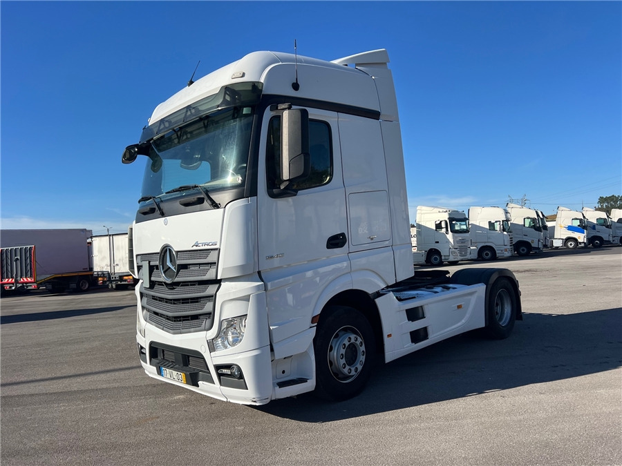 MERCEDES-BENZ 1845 / RETARDER - Tracteur routier: photos 3 MERCEDES-BENZ 1845 / RETARDER - Tracteur routier: photos 3
