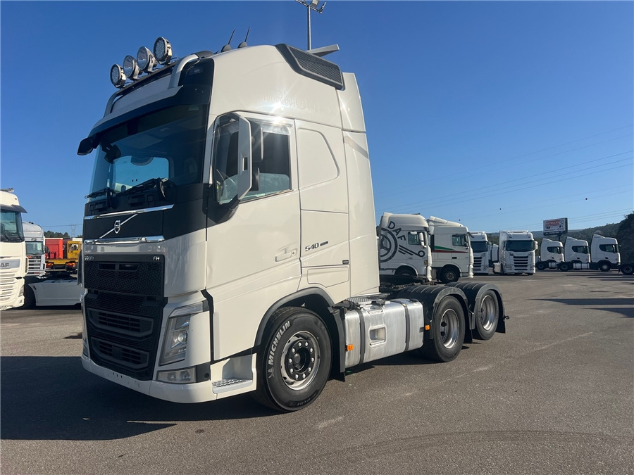 Volvo FH540 / RETARDER - Tracteur routier: photos 3 Volvo FH540 / RETARDER - Tracteur routier: photos 3