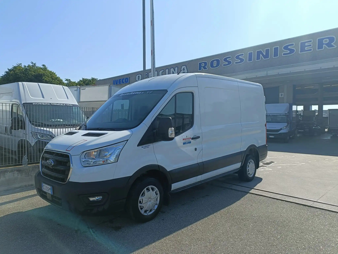 FORD TRANSIT FURGONE STANDARD - Fourgon utilitaire: photos 5 FORD TRANSIT FURGONE STANDARD - Fourgon utilitaire: photos 5