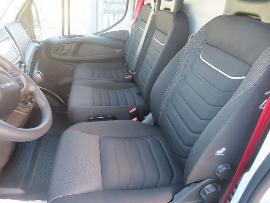 IVECO DAILY 35C16 3000 cc KM 0 - Fourgon grand volume: photos 2 IVECO DAILY 35C16 3000 cc KM 0 - Fourgon grand volume: photos 2