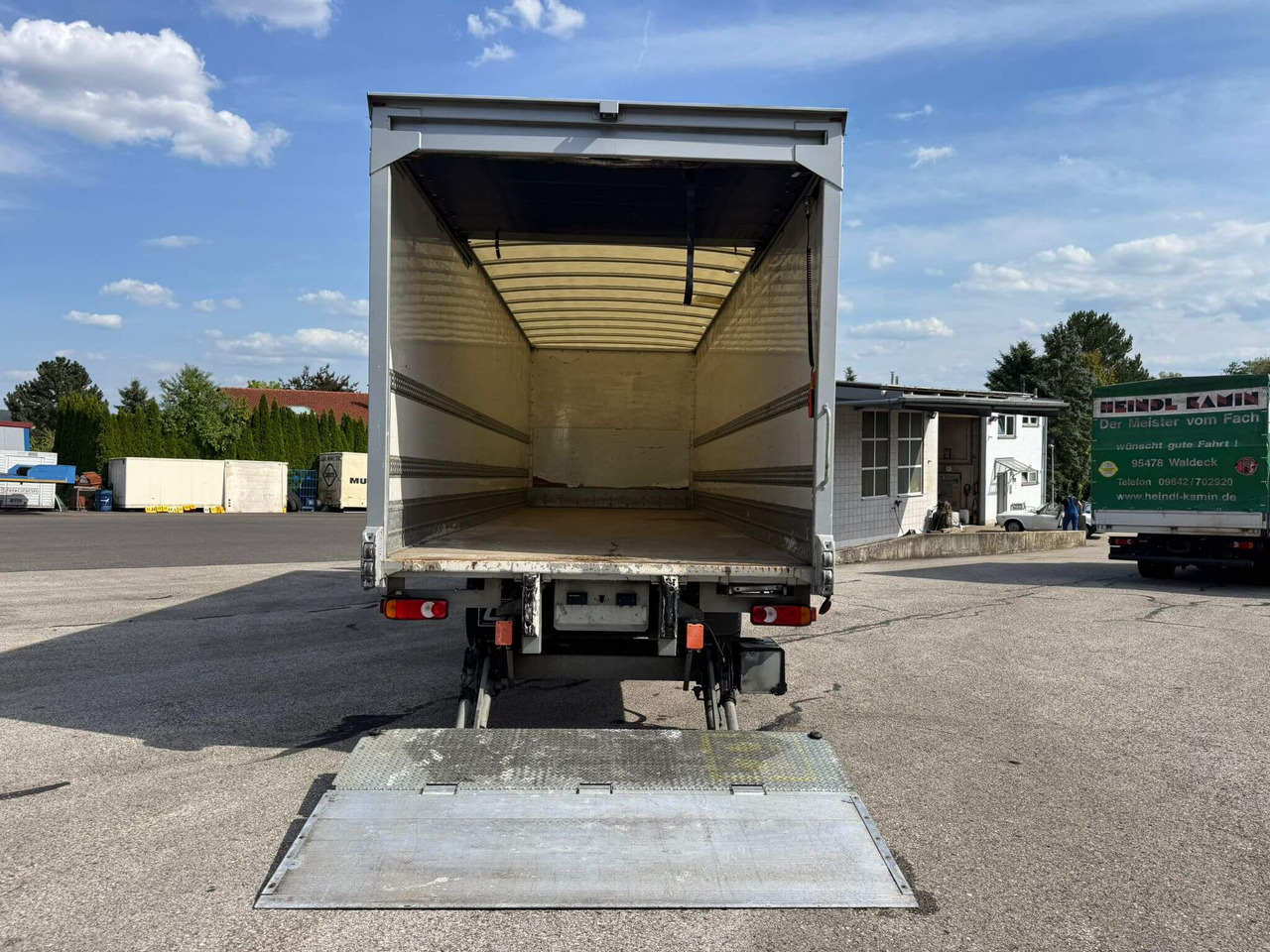 IVECO EUROCARGO 160E25P - Camion fourgon: photos 2 IVECO EUROCARGO 160E25P - Camion fourgon: photos 2